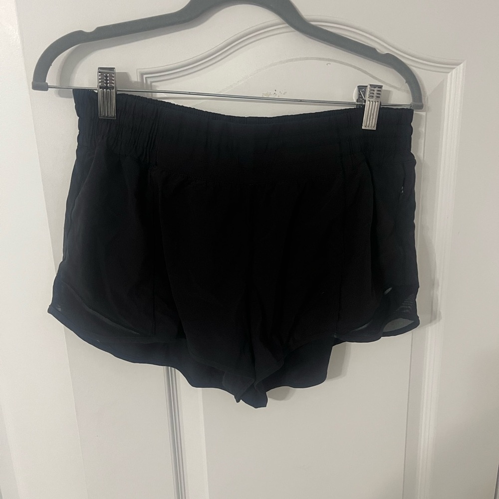 LULULEMON Hotty Hot Shorts